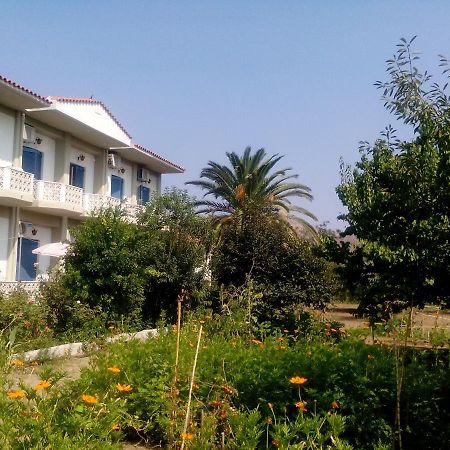 Guesthouse Karidia سكالا إيريسو المظهر الخارجي الصورة