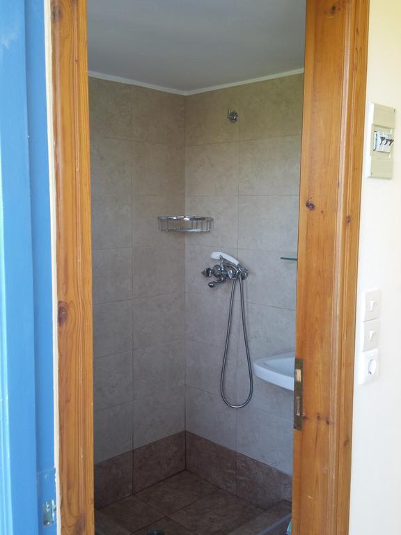 Guesthouse Karidia سكالا إيريسو المظهر الخارجي الصورة